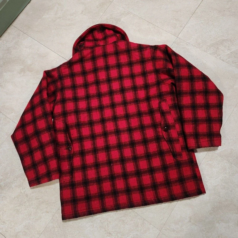 VTG Woolrich Mens 40 Red Buffalo Plaid Heavy Wool Mackinaw‎ Coat USA #523 Jacket